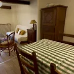 La Petite Maison De La Place *