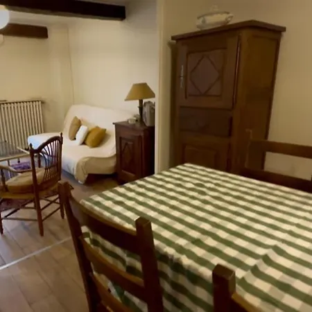 - La Maison De La Petite Place *